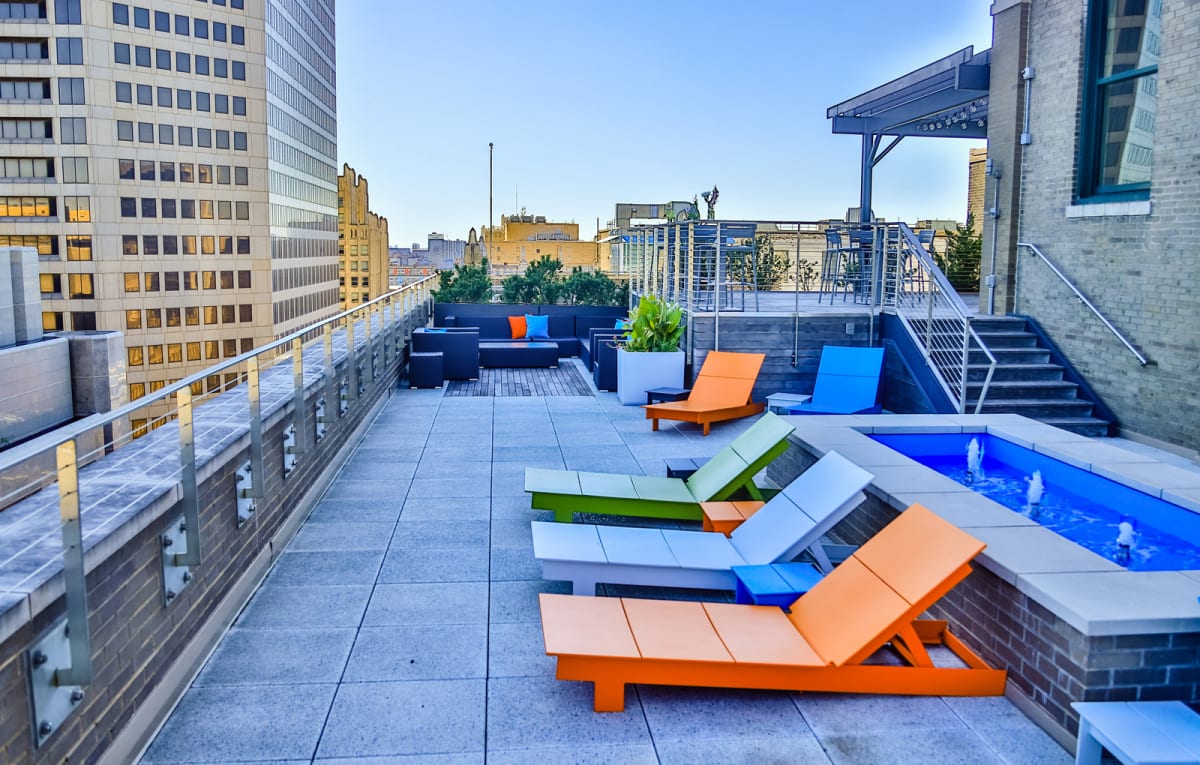 Game Night THURSDAY Rooftop Meetup, Arcade Apartments, St. Louis