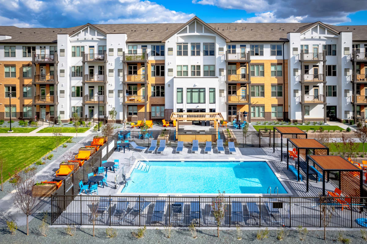 Apartments for Rent in Woodbury, MN Orville Commons