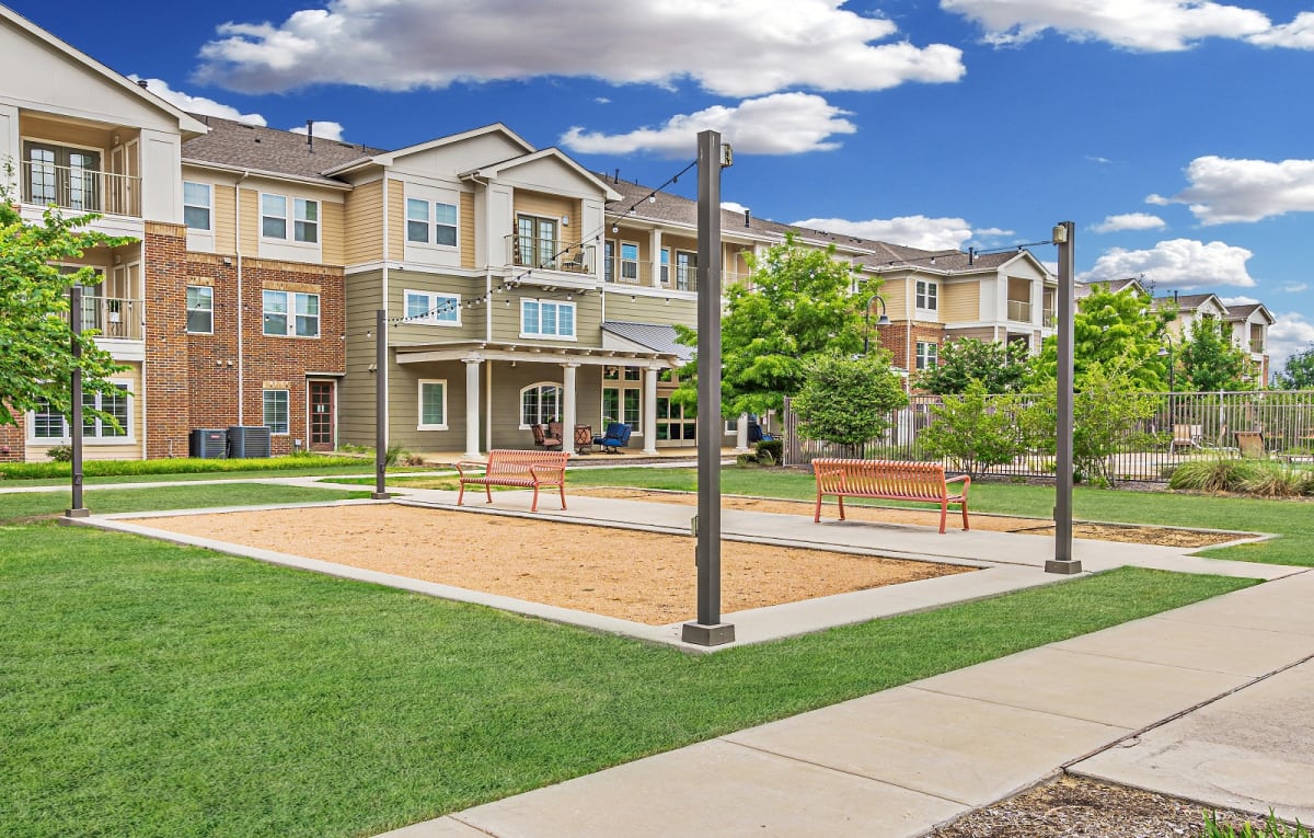 The Abberly at Spring Hollow 55+ Apartments apartment photo