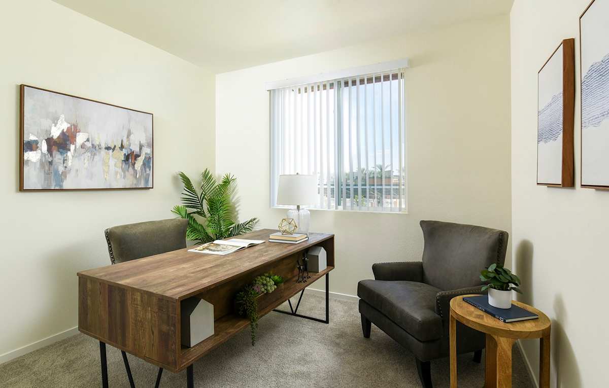 Suncrest Vista at Canyon Trails 55+ Apartments den - Goodyear, AZ