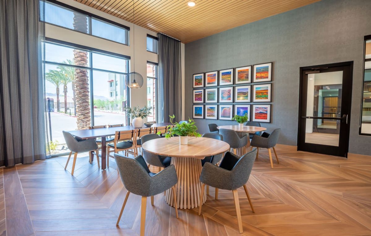 Shared interior space at Vista Ridge Apartments.