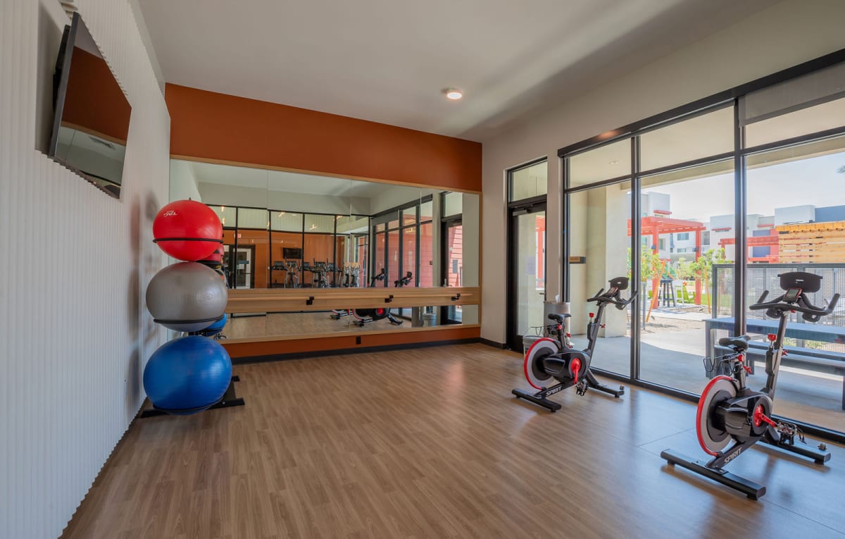 Fitness room at Vista Ridge Apartments.