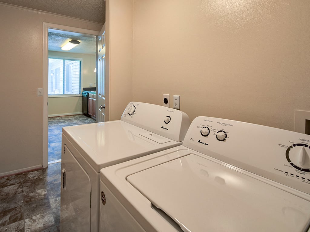 Photos of Brookdale Apartments in Henrico, VA