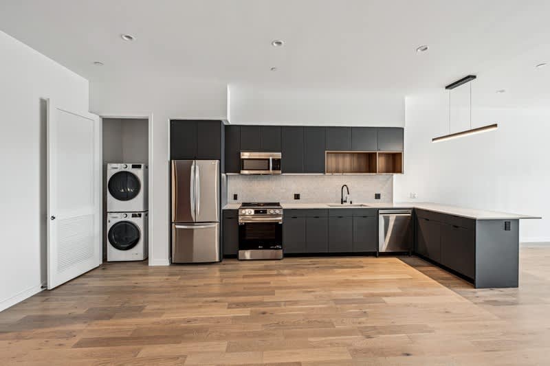 【なと様ご専用】L'Appartement
New A Line Shirts Delaneaux - New Orleans, LA Apartments | Realtor.com®