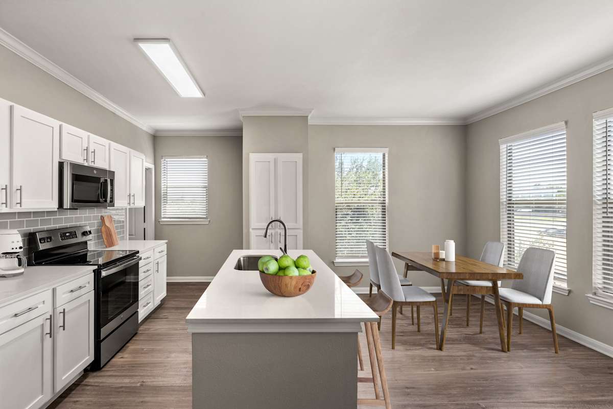 Olympus Las Colinas apartment photo