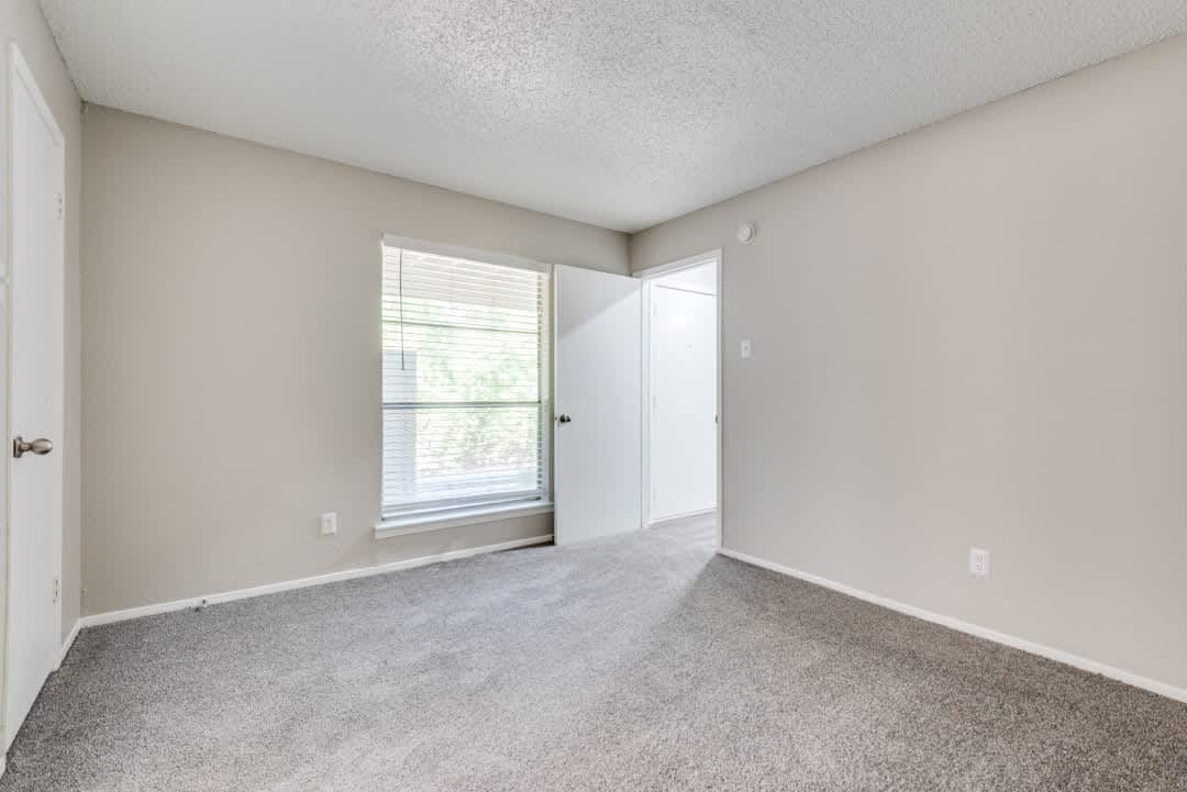 Apartments for Rent in Lake Highlands, Dallas | Infinity on the Oaks