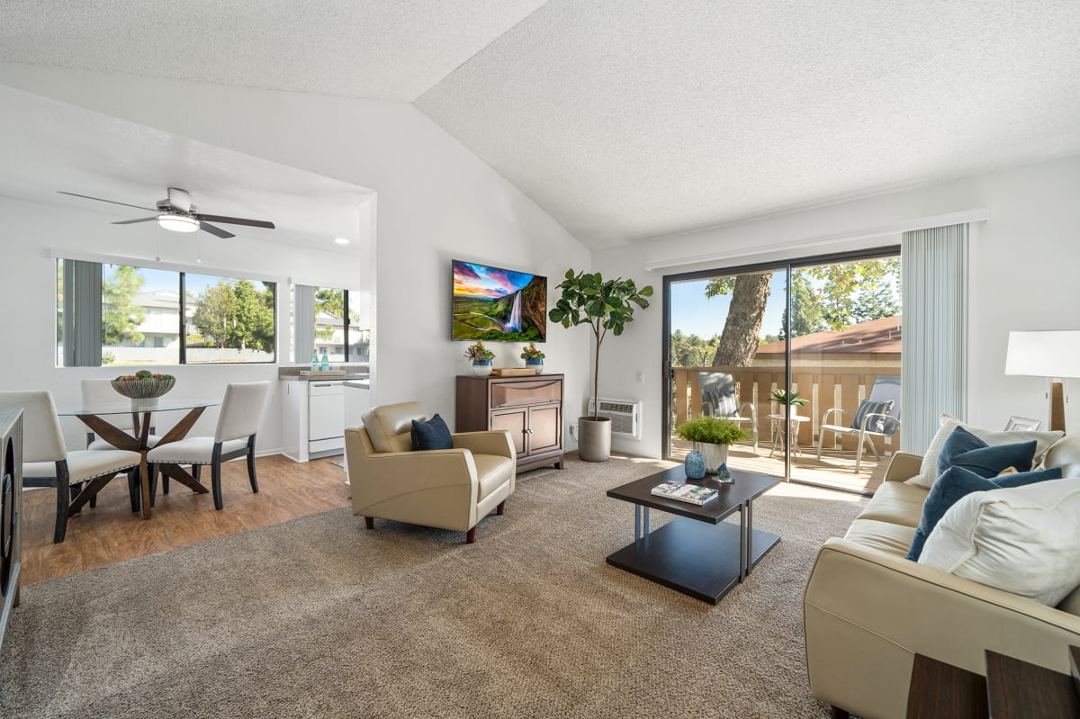 Photos and Video of Cinnamon Ridge in Fullerton, CA