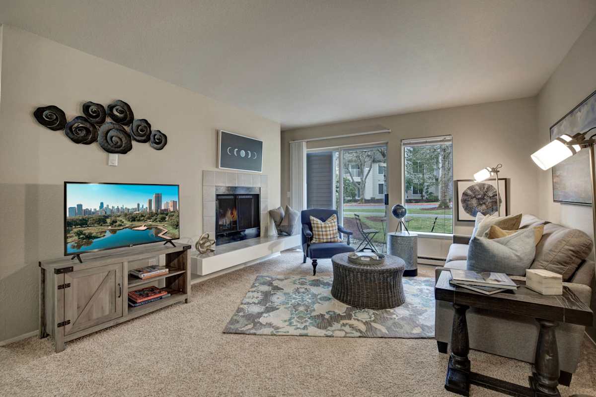 On the Green at Harbour Pointe model living room interior - Mukilteo, WA