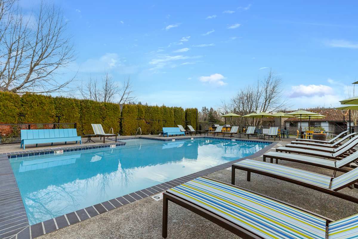 Taluswood Apartments outdoor pool - Mountlake Terrace, WA