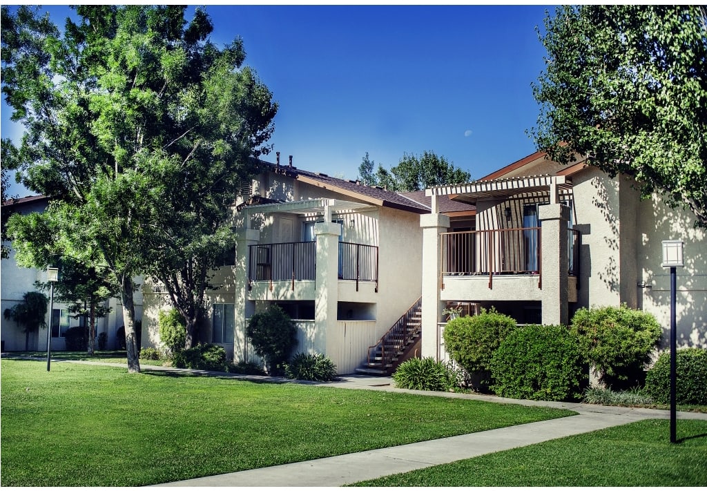 Photos and Video of Stonegate II Apartments in Fresno, CA