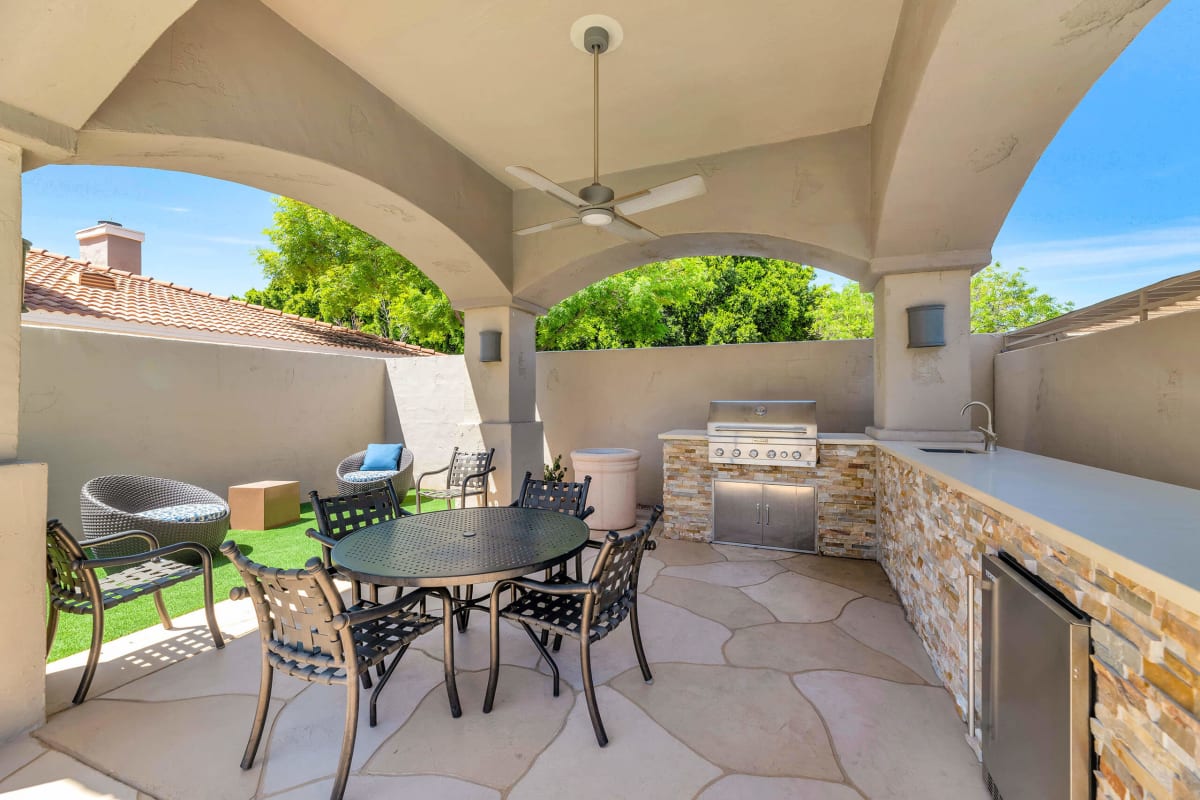 Outdoor grills at Townhomes at Biltmore.