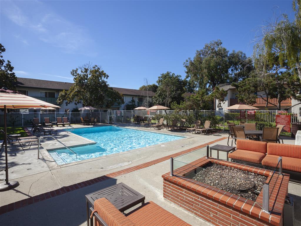 Apartments Near UCSB Pacific Oaks Apts Photo Gallery