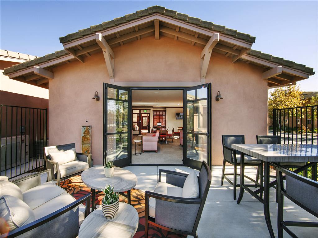 PetFriendly Apartments in Goleta, CA Photo Gallery