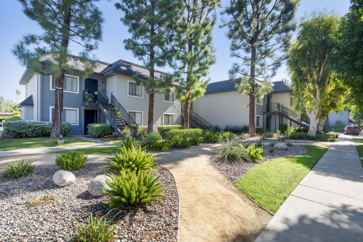 Apartments for Rent in Riverside | Riverwalk Landing