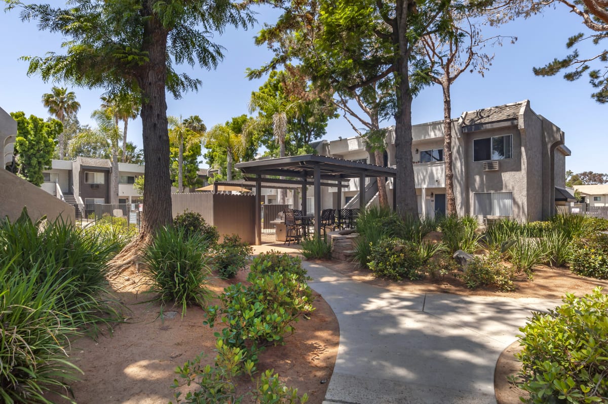 Apartments for Rent in Poway, CA | Scripps Poway Villas