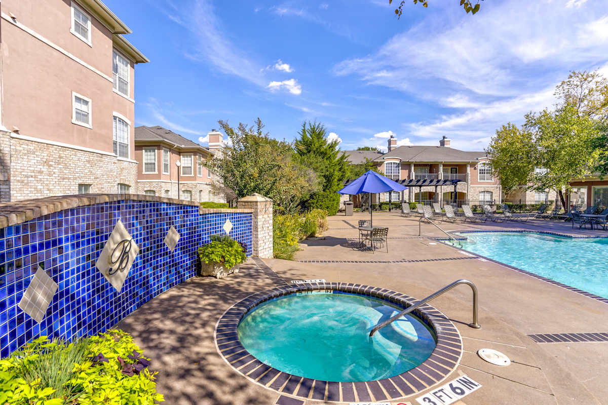 Bentley Place At Willow Bend Apartments apartment photo