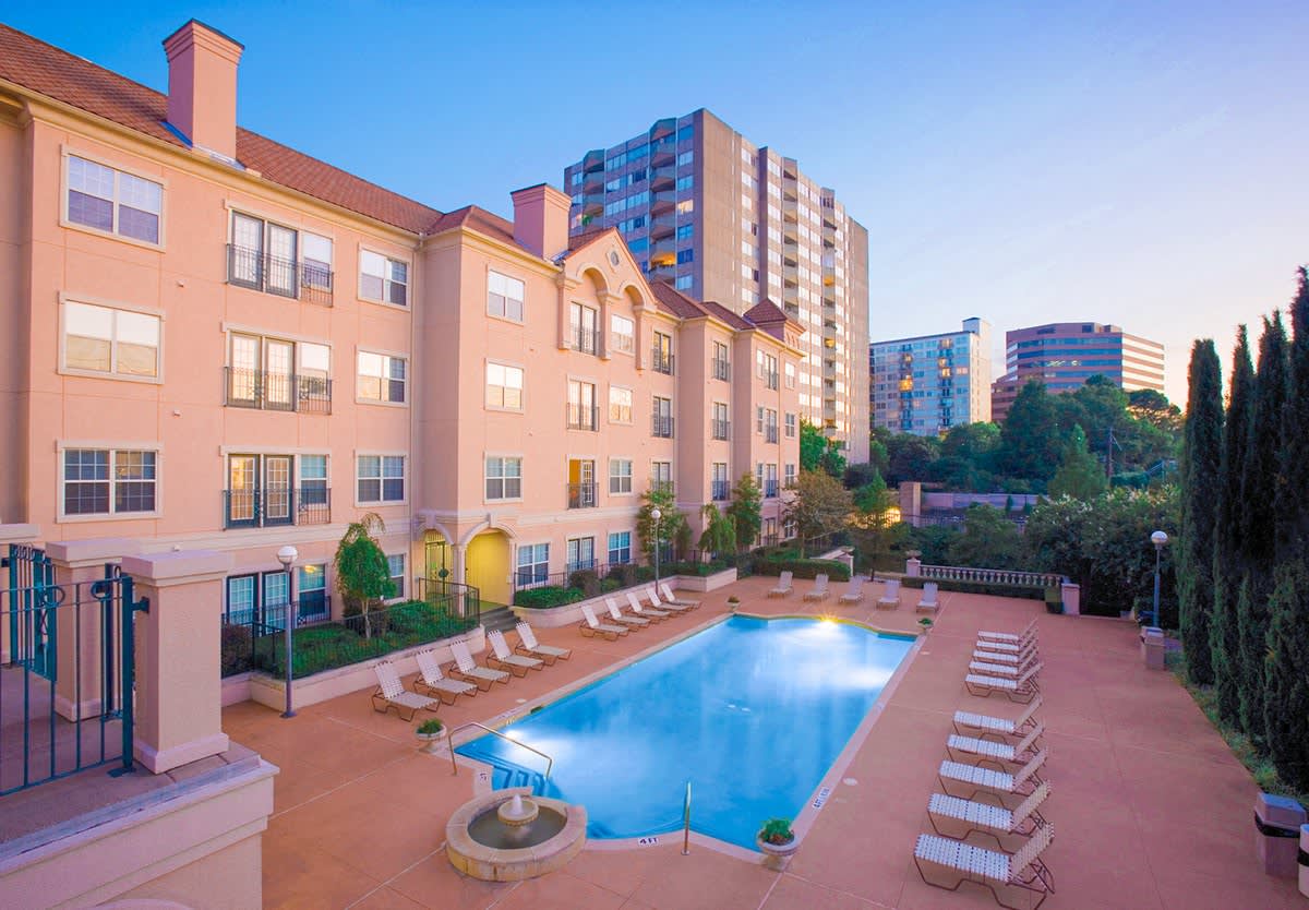 Villas At Katy Trail apartment photo