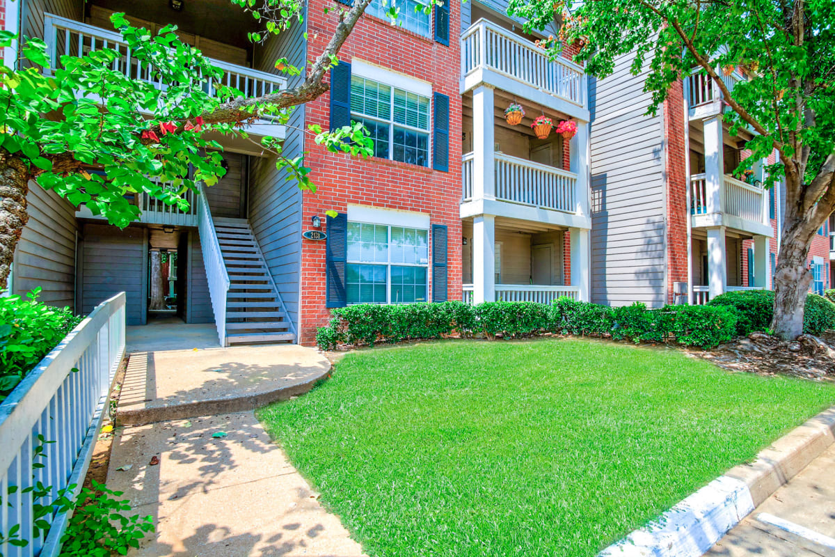 Photos and Video of Greenbriar in Tulsa, OK