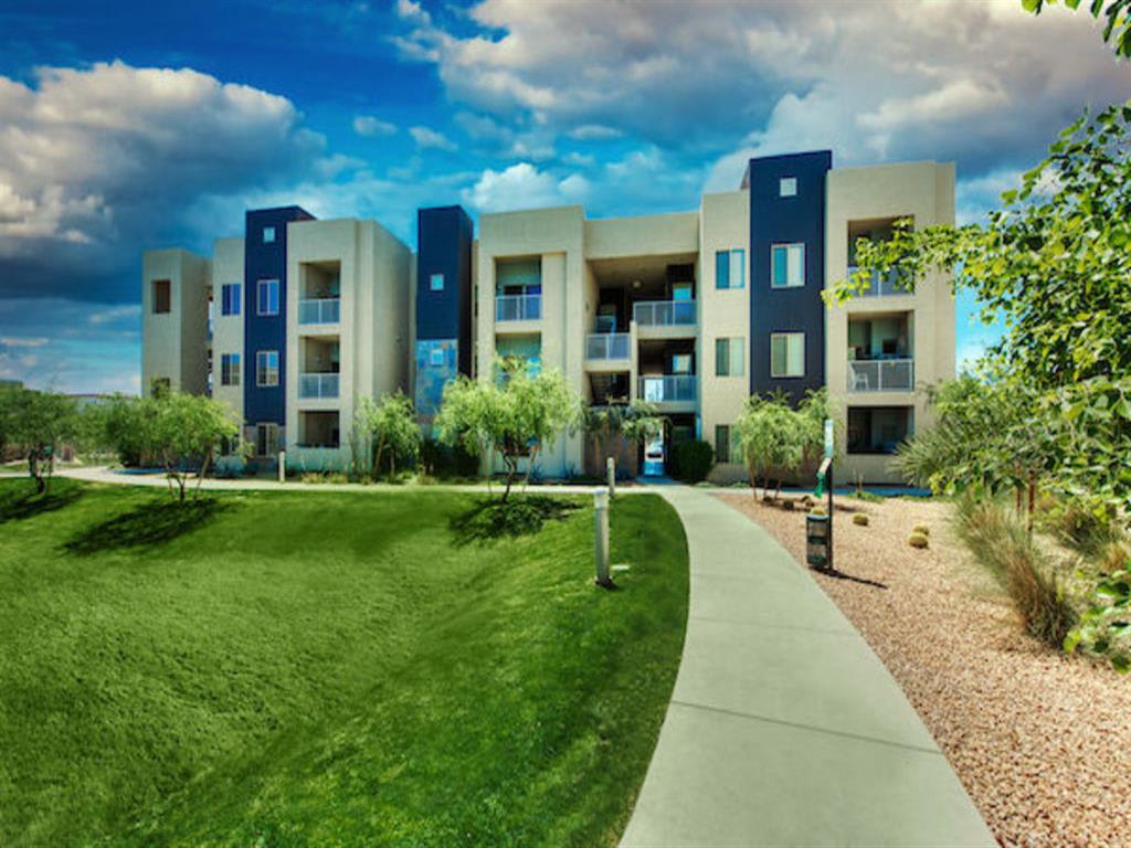 Photos and Video of Craft at Gilbert and Baseline in Mesa, AZ