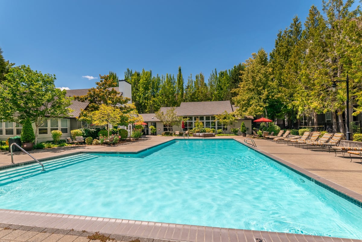 Pallas Beaverton Apartments in Beaverton Beaverton Townhomes