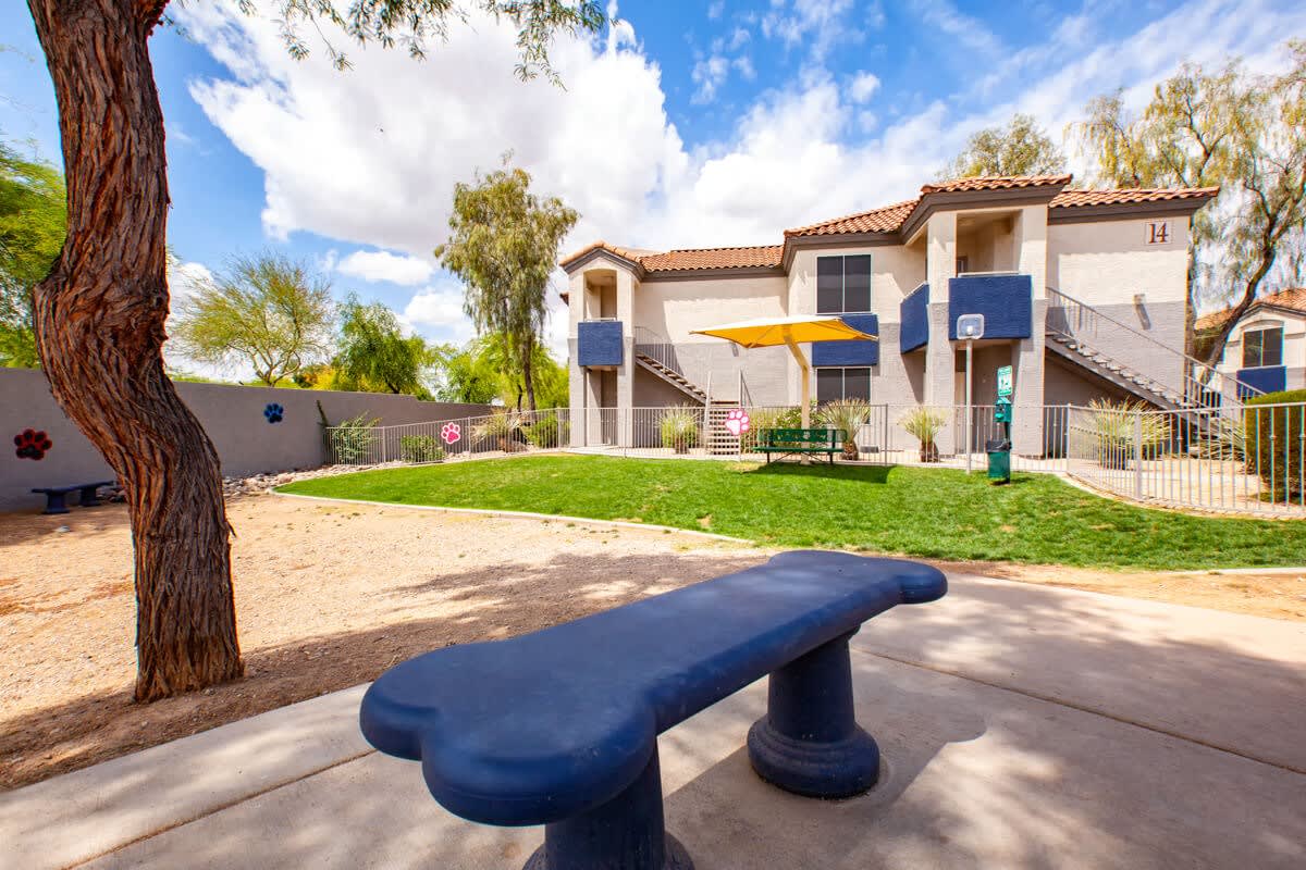 Shared outdoor space at The Retreat Apartments.