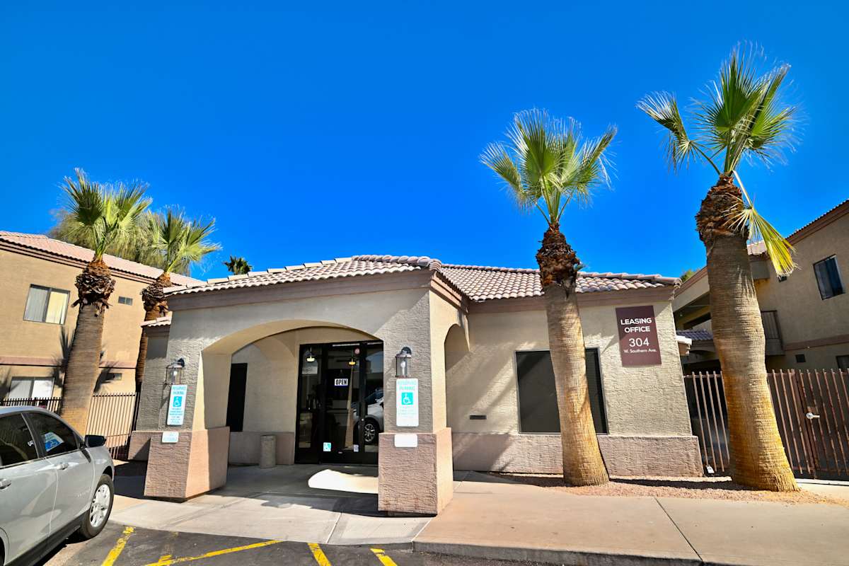 Community entrance at Paradise Palms I.