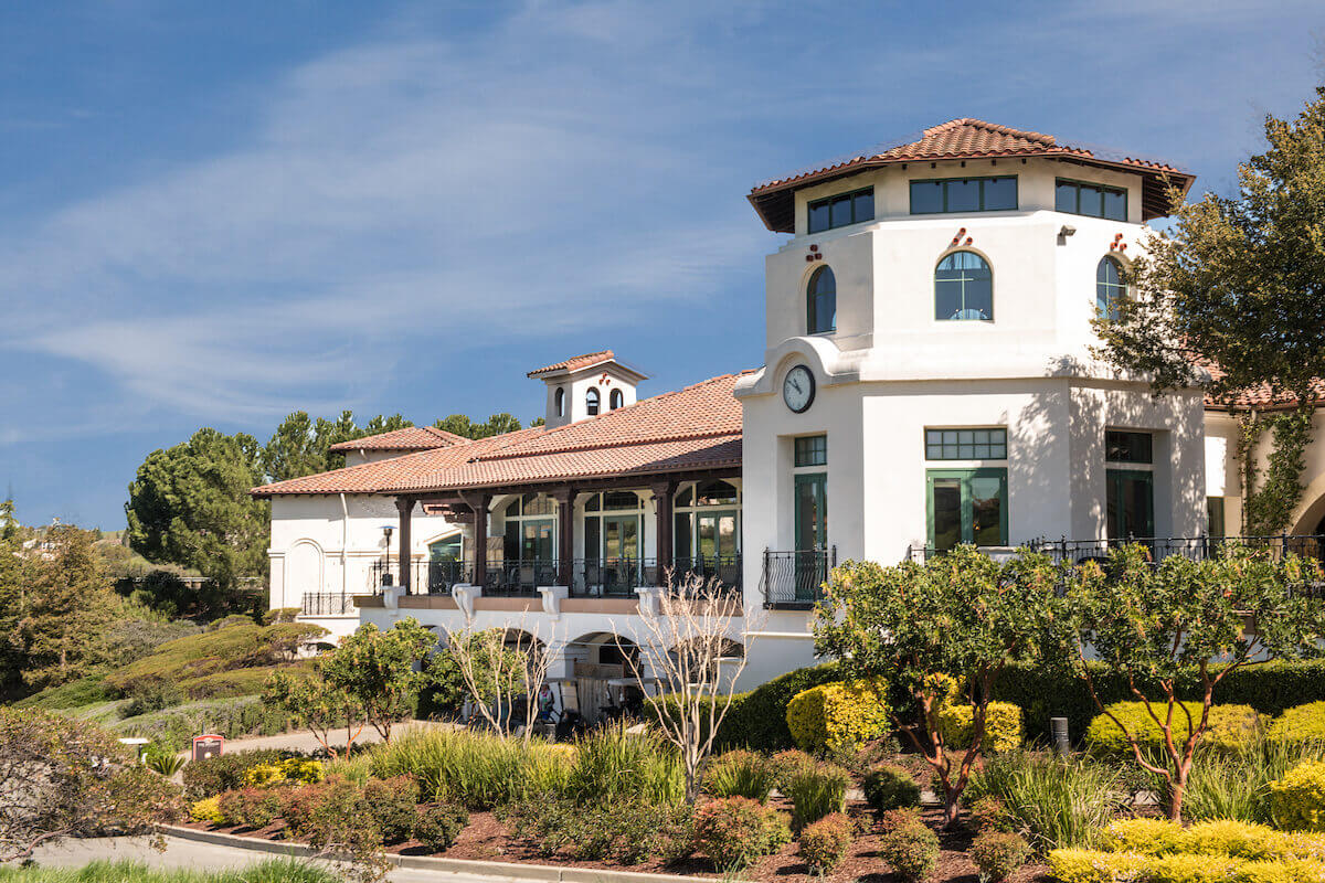 Apartments in San Ramon Falcon Bridge at Gale Ranch