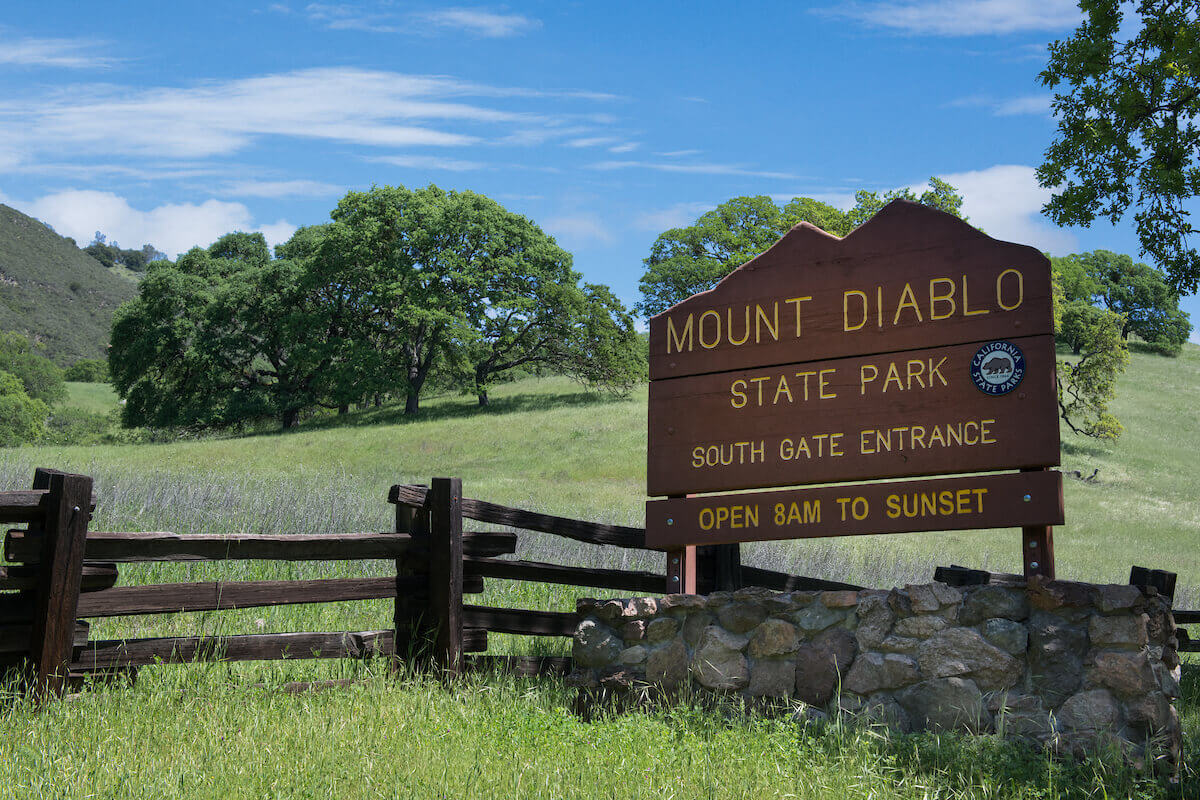 Apartments in San Ramon Falcon Bridge at Gale Ranch