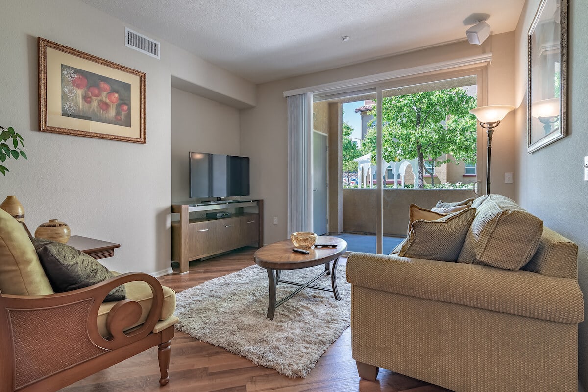 Apartments Near CSUN Sonoma at Porter Ranch Photo Gallery