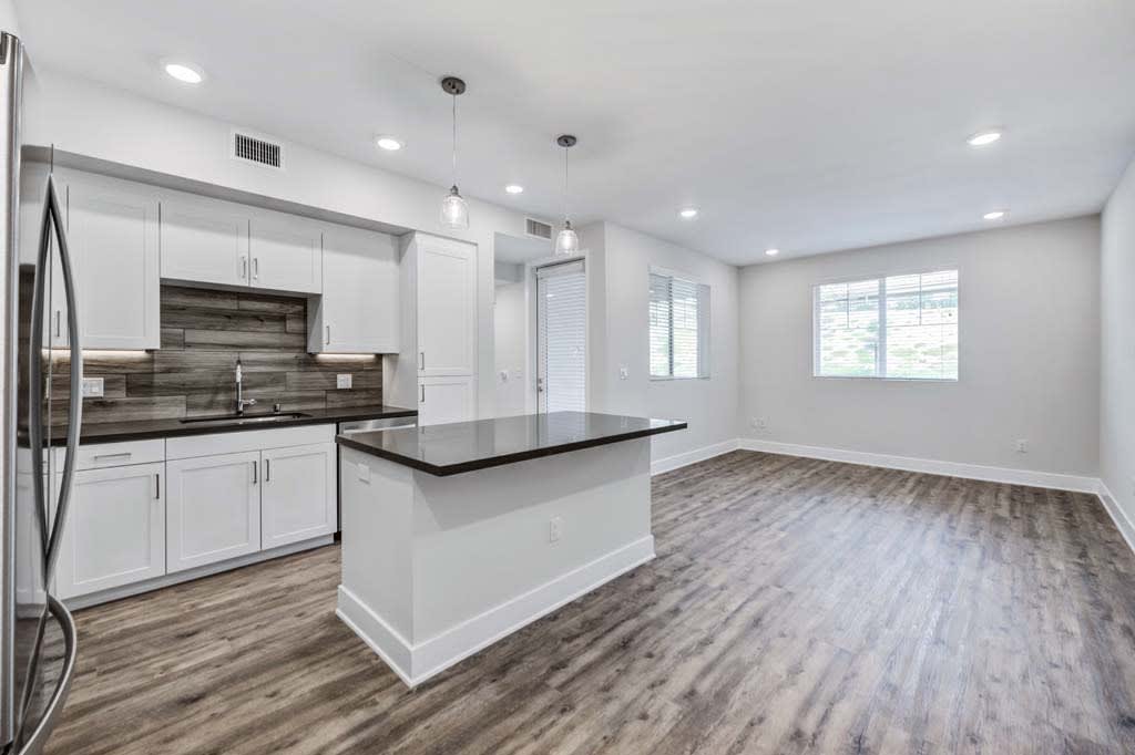 Apartments for Rent in Porter Ranch, CA The Vineyards Apartments