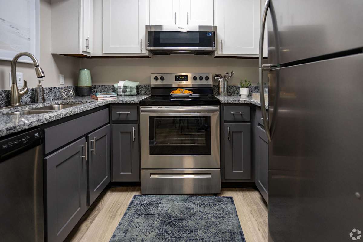 Knoxville Apartments for Rent | Addison at Sutherland
