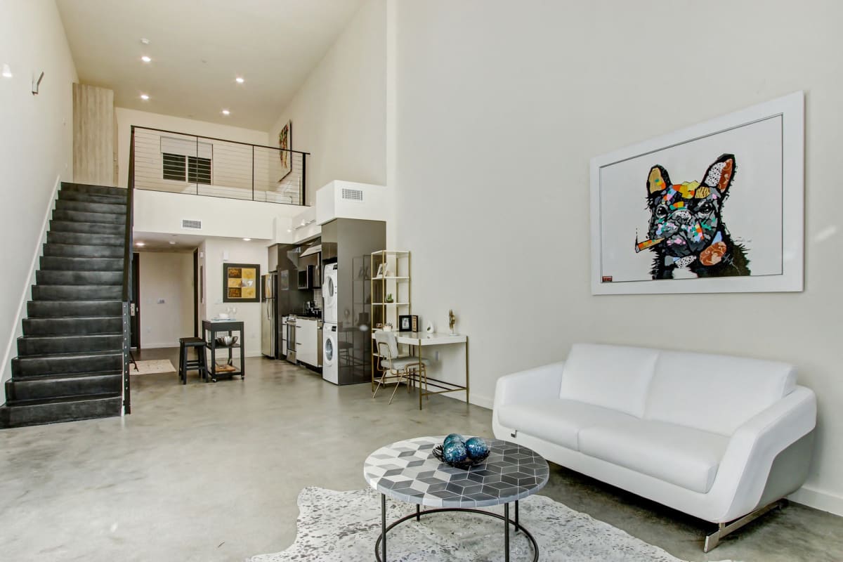 Community and Unit Photos of Our NoHo Apartments | Photo Gallery