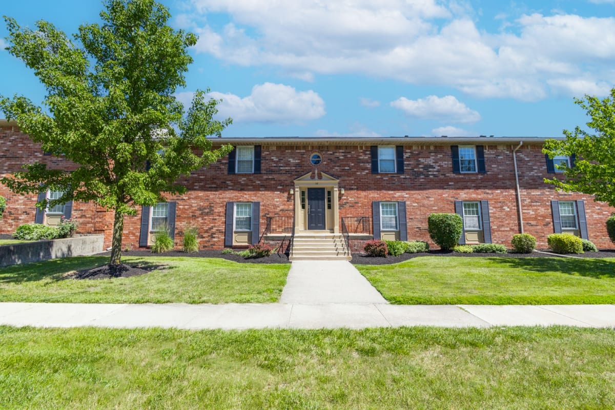 View Photos Archers Pointe Apartments in Fort Wayne, IN