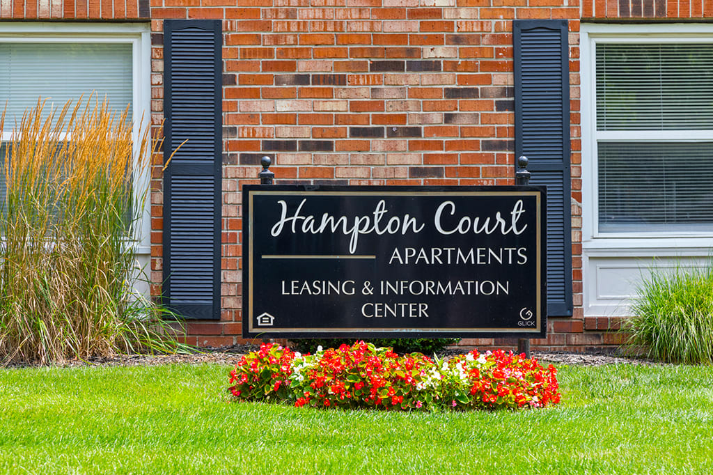 Photos and Video of Hampton Court in Indianapolis IN