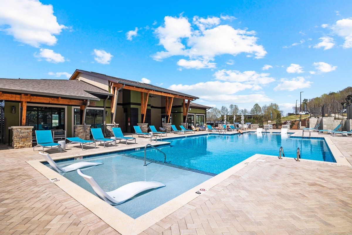 Pelham Apartments for Rent Canopy Park