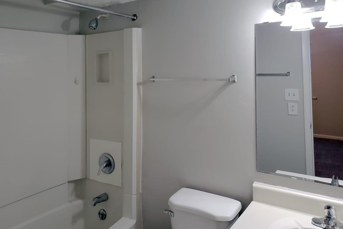 Photos and Video of The Bluffs Apartments in Jasper, AL