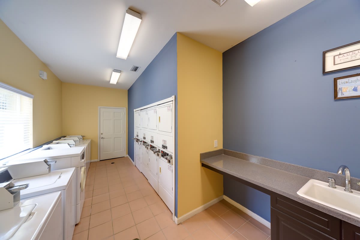 Photos and Video of Holly Cove Apartments in Orange Park, FL