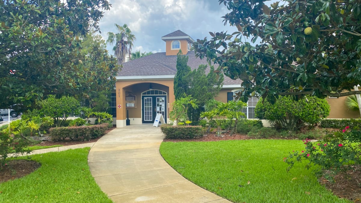 Photos and Video of Osprey Ridge Apartments in Clermont, FL