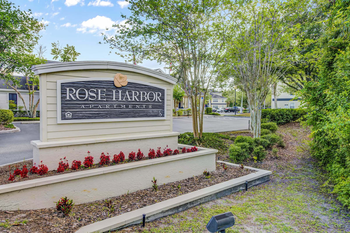 Photos and Video of Rose Harbor Apartments in Tampa, FL