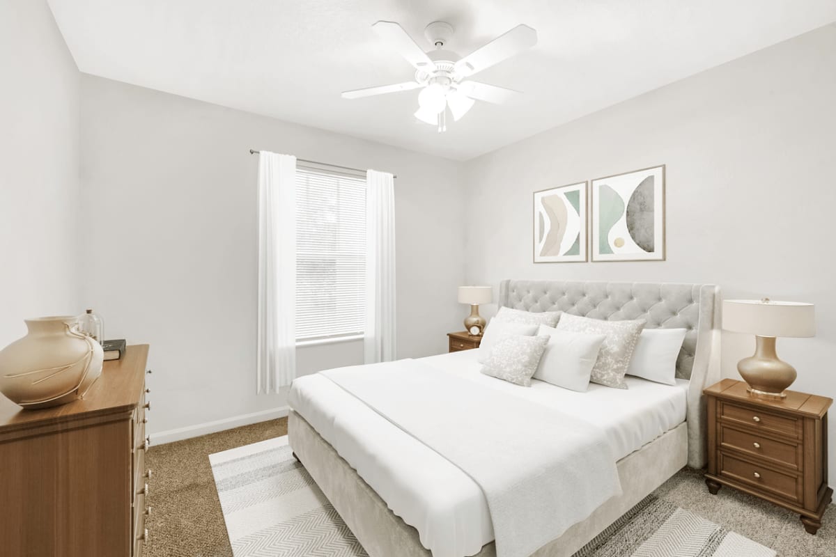 Photos and Video of Wyndham Place Apartments in Sanford, FL