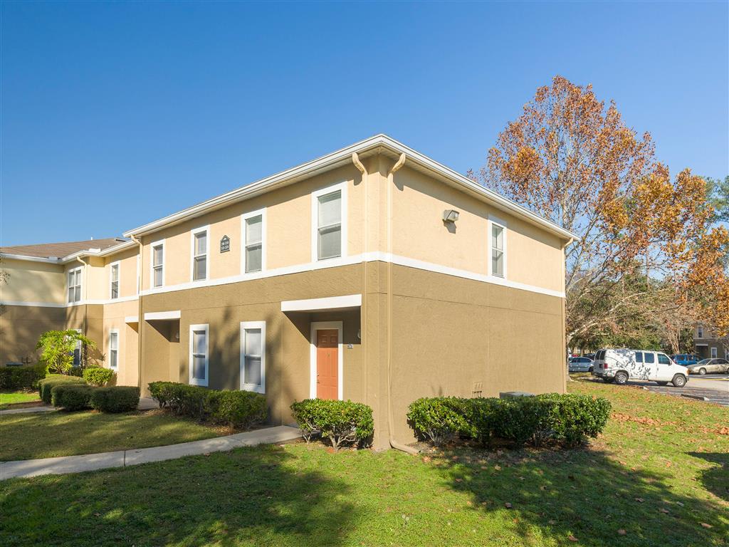 Photos and Video of Holly Cove Apartments in Orange Park, FL
