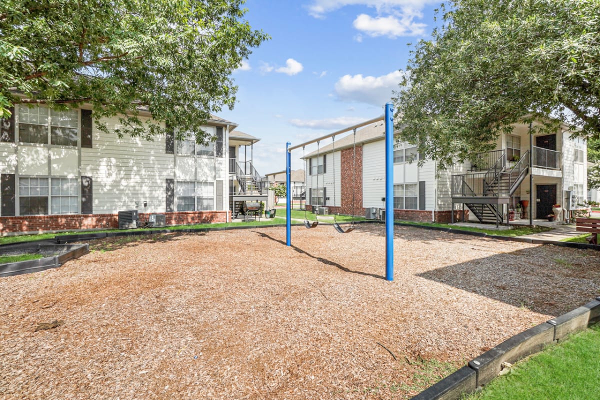 Photos and Video of Las Villas De Leon Apartments in San Antonio, TX