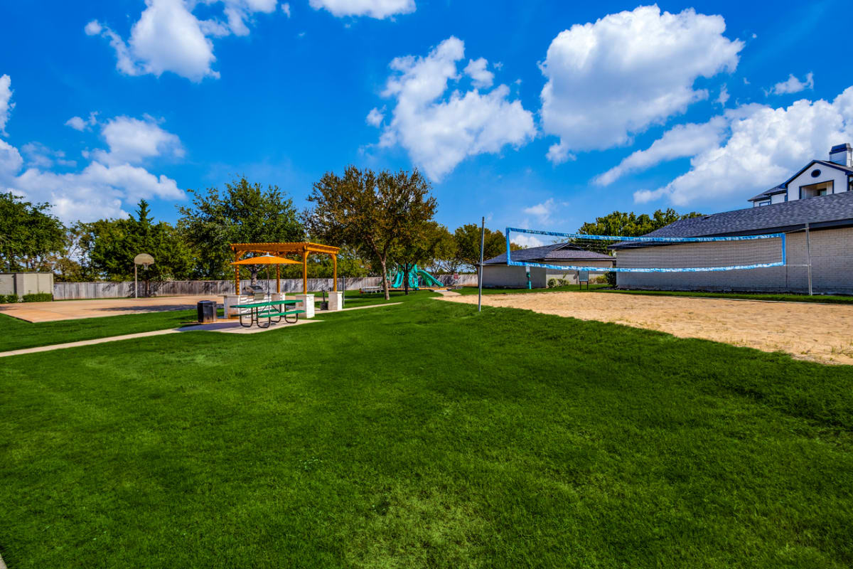 Photos and Video of Lost Spurs Ranch Apartments in Roanoke, TX