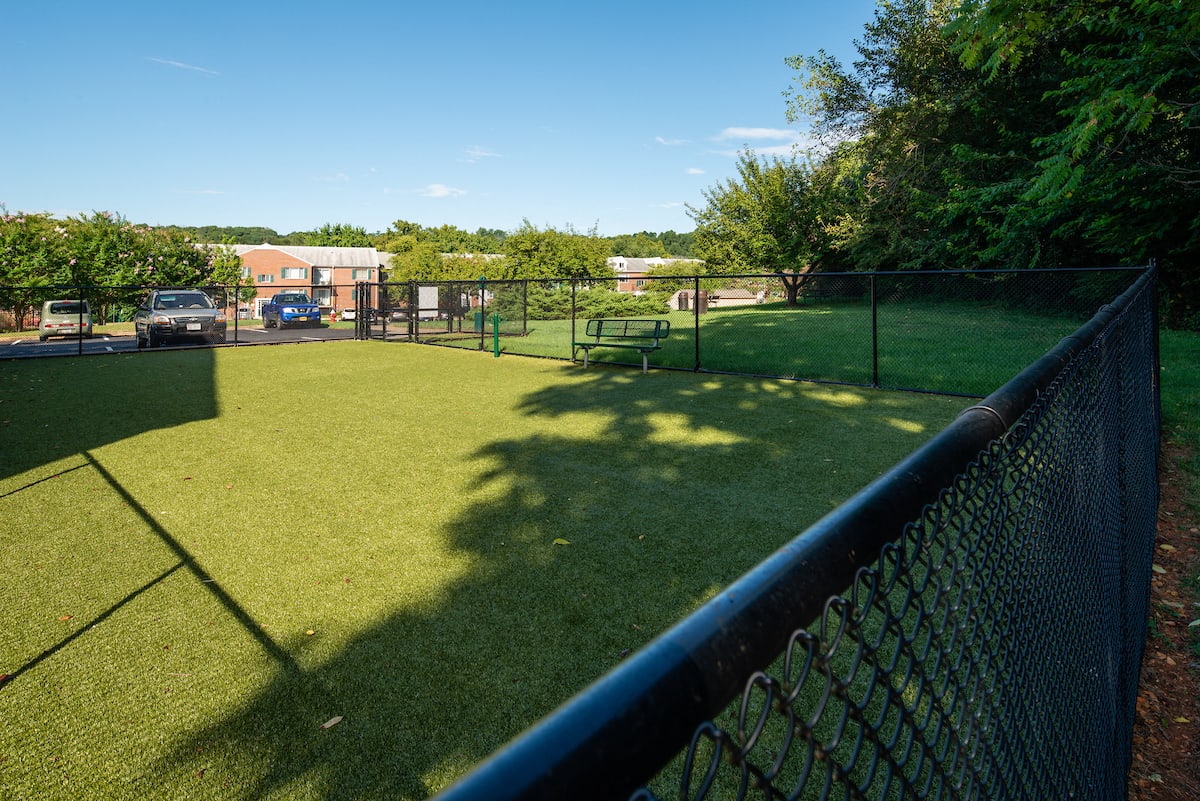 Apartments for Rent in Leesburg, VA Tuscarora Creek