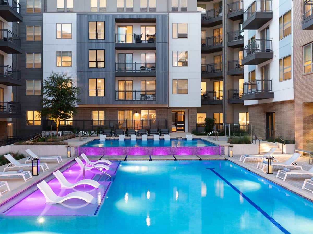 New Apartments in North Austin | AVE Austin North Lamar