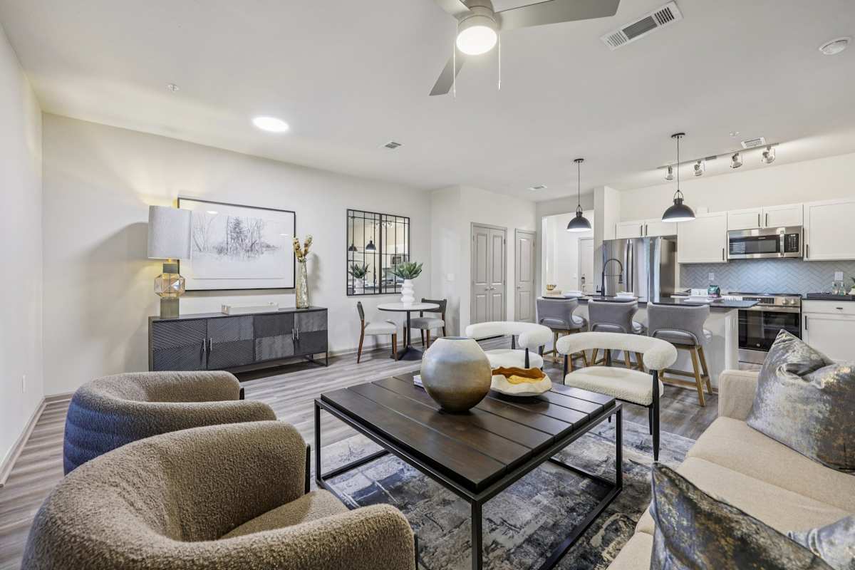 Vine + Vail Townhomes and Apartments apartment photo