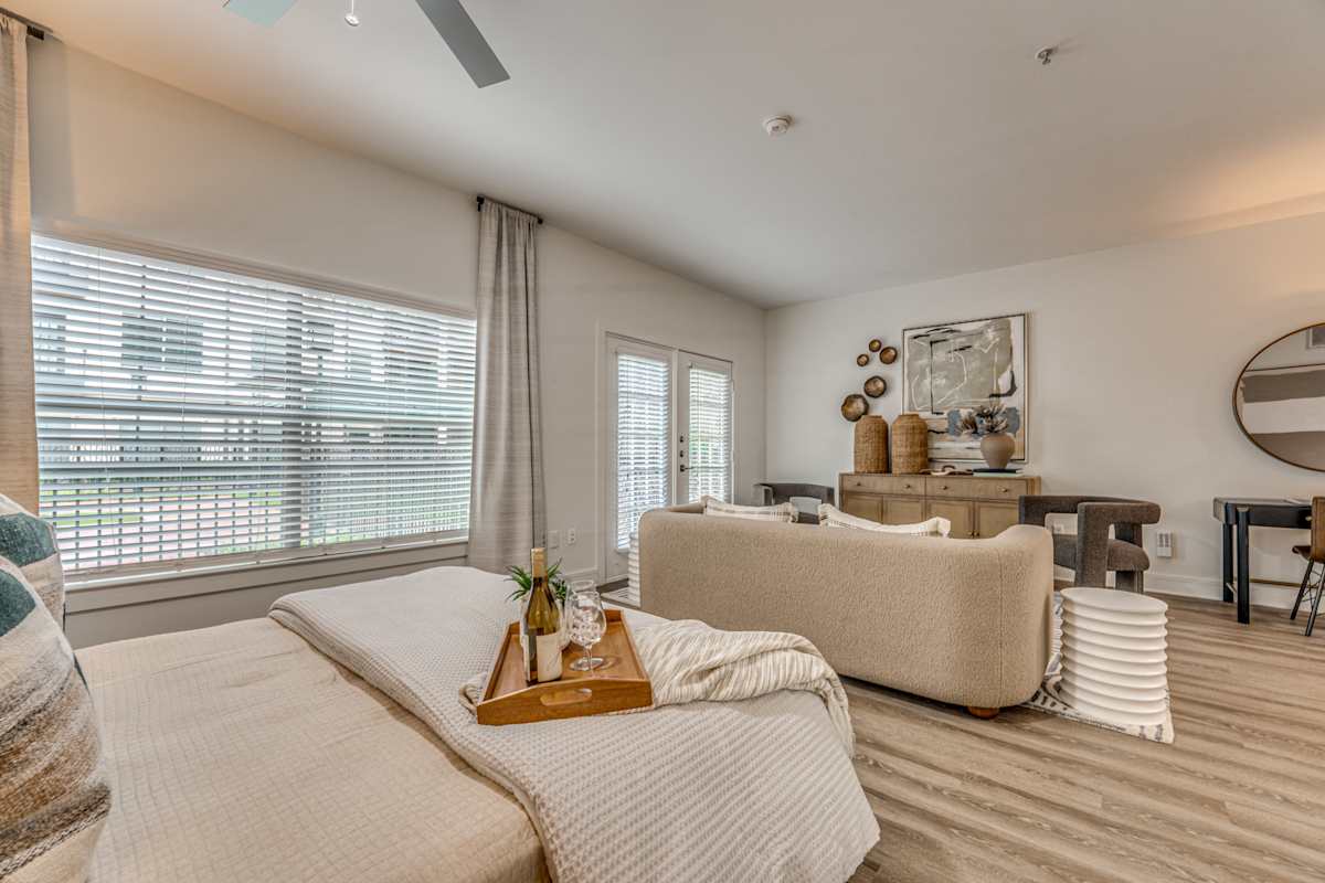 Easton Apts apartment photo