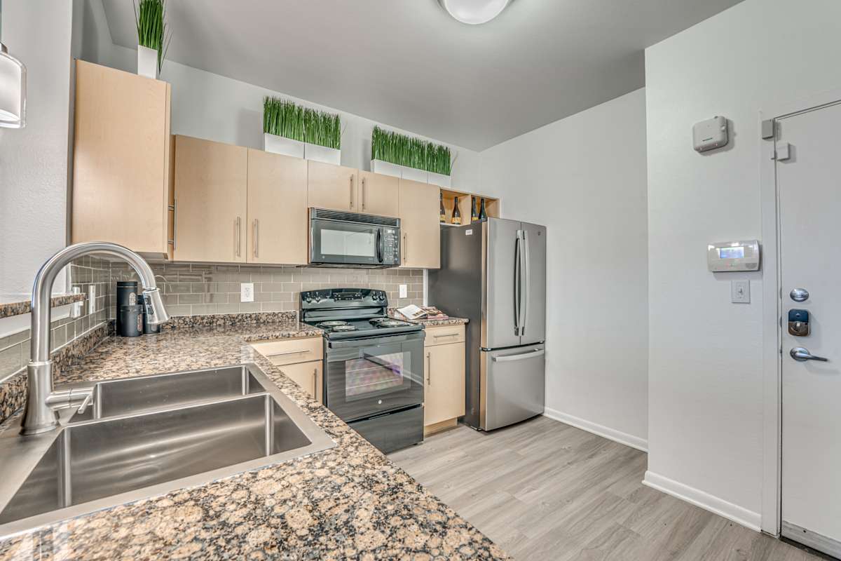Vue Live Oak apartment photo
