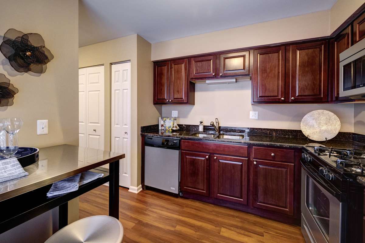 Buffalo Grove Apartment & Community Photos Windbrooke Crossing