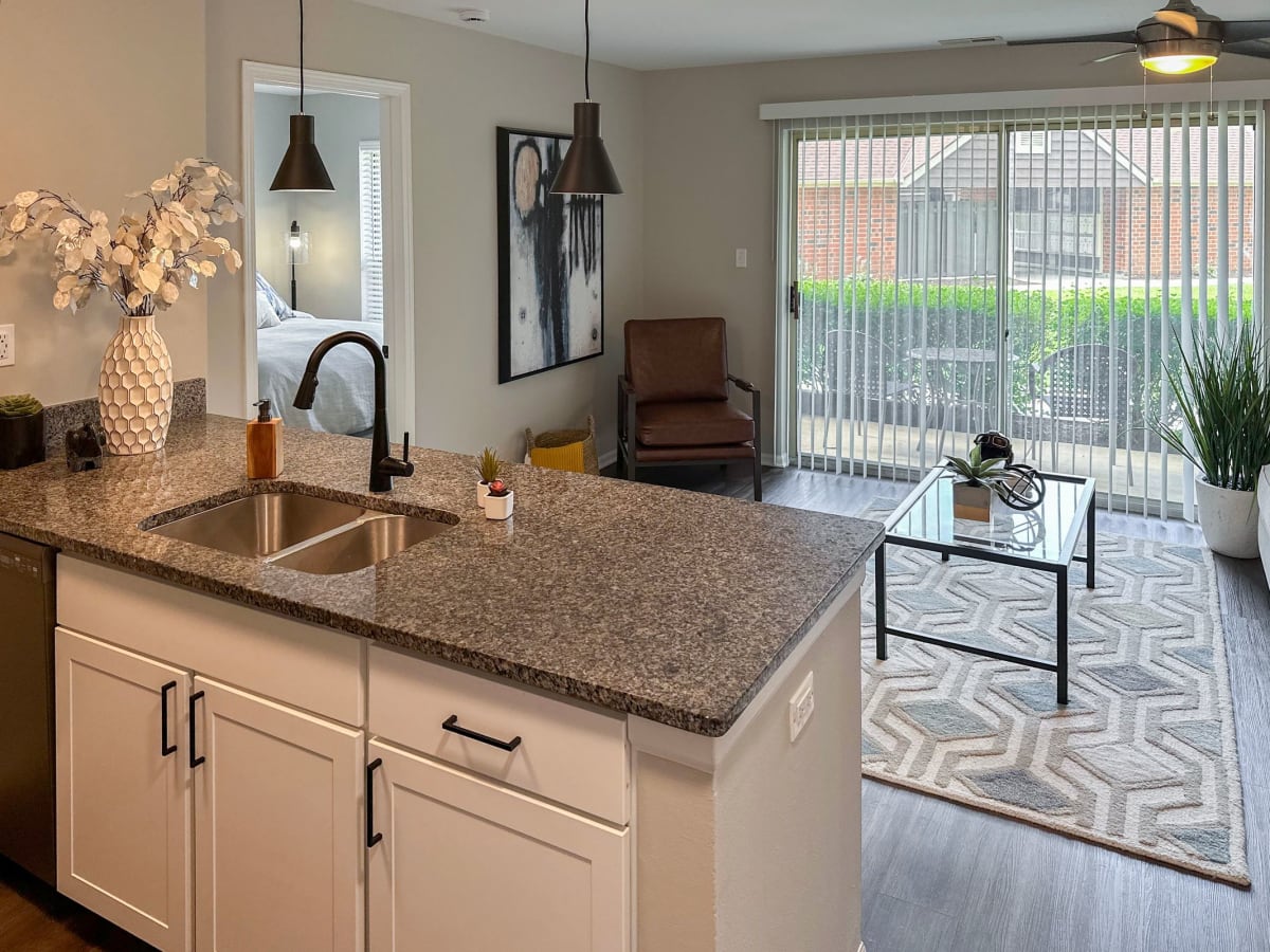 Lisle Apartment & Community Photos Green Trails Apartments